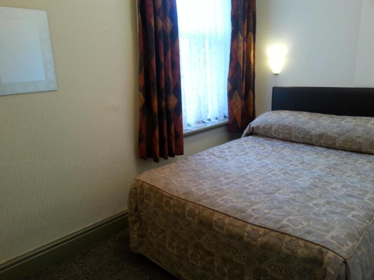בלקפול Oakville Apartments חדר תמונה