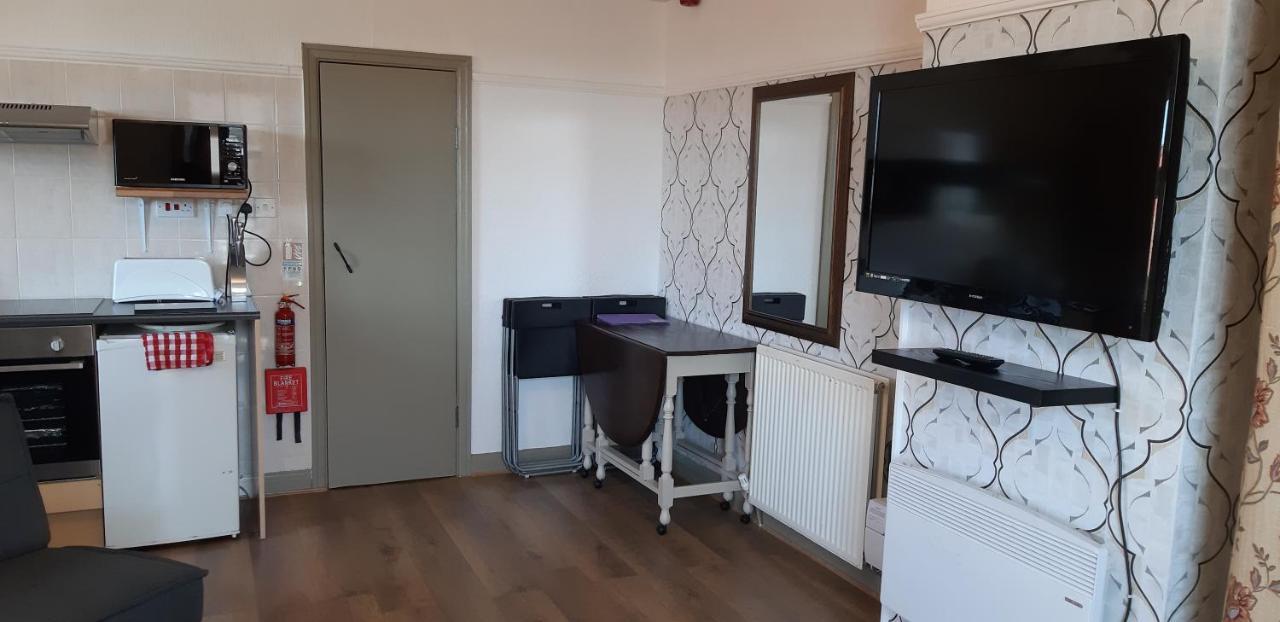 בלקפול Oakville Apartments מראה חיצוני תמונה