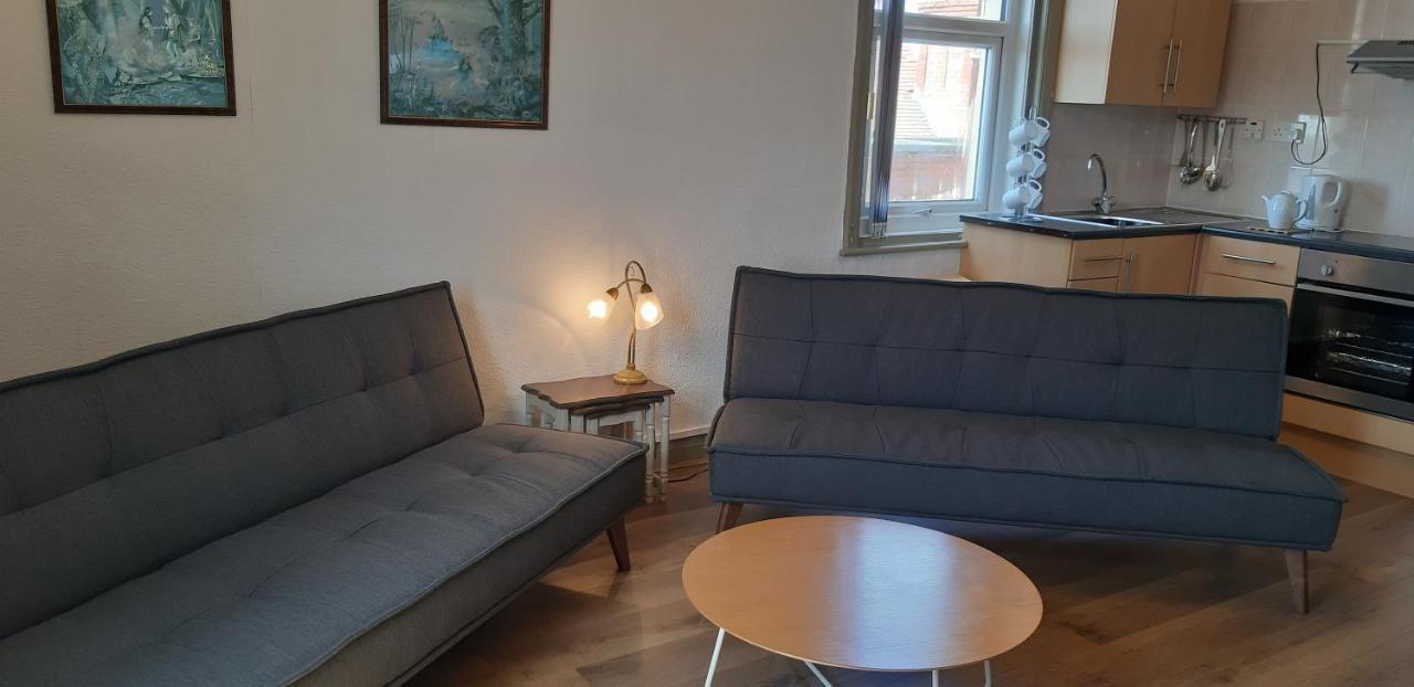 בלקפול Oakville Apartments מראה חיצוני תמונה