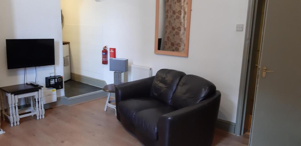 בלקפול Oakville Apartments מראה חיצוני תמונה
