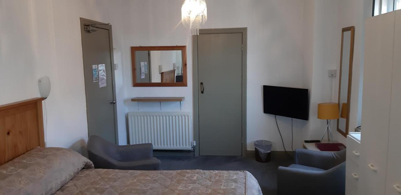 בלקפול Oakville Apartments מראה חיצוני תמונה